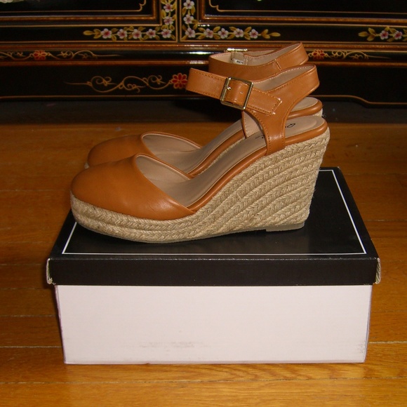 NEW QUPID RENATTA CAMEL ESPADRILLE WEDGE SHOES 7M - Picture 5 of 7